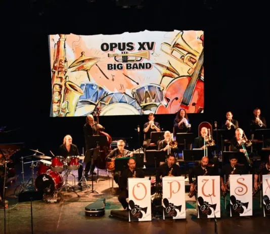 Opus XV celebra 45 años de historia con un gran show en el Teatro Colón