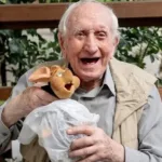 Murió Peppino Mazzullo, la voz de Topo Gigio que acompañó a generaciones 830069465_1918491082890698_9193222962856153295_n