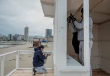 El Municipio repara las casillas de guardavidas en Mar del Plata de cara al verano